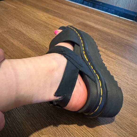 Sold - Picture 3 of 10